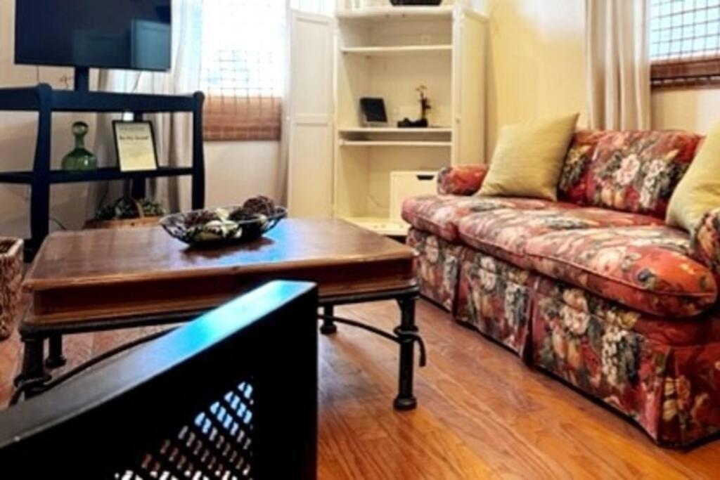 House Close To Downtown, Airport, Raymond James Stadium, And Many More Places Tampa Exterior foto